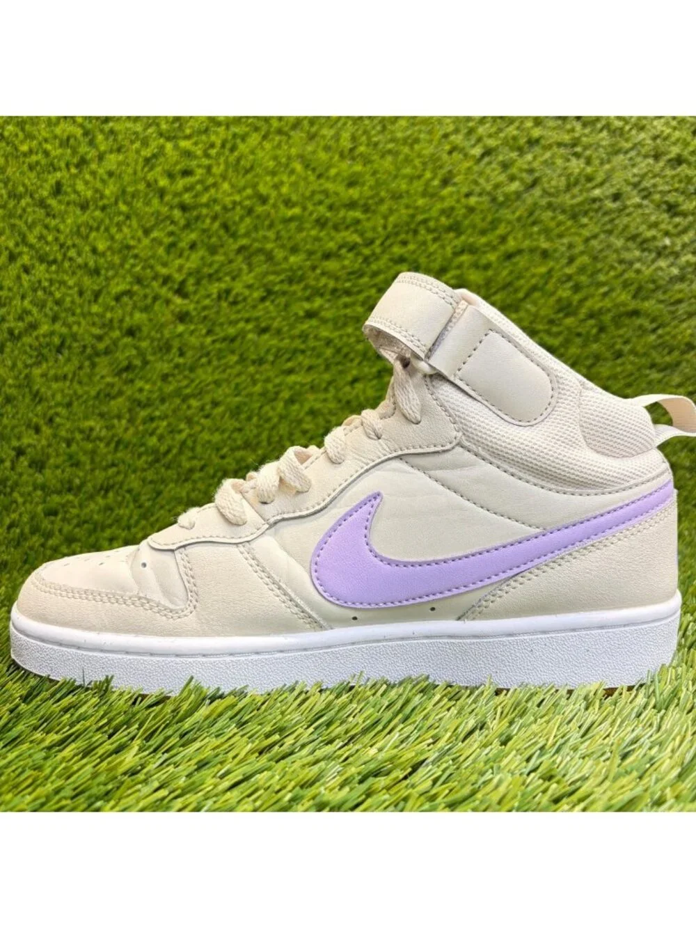 Nike please review